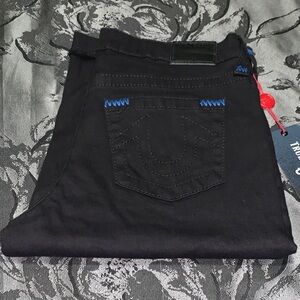 True Religion Brand Jeans TRBJ World Tour Fashion For The Senses